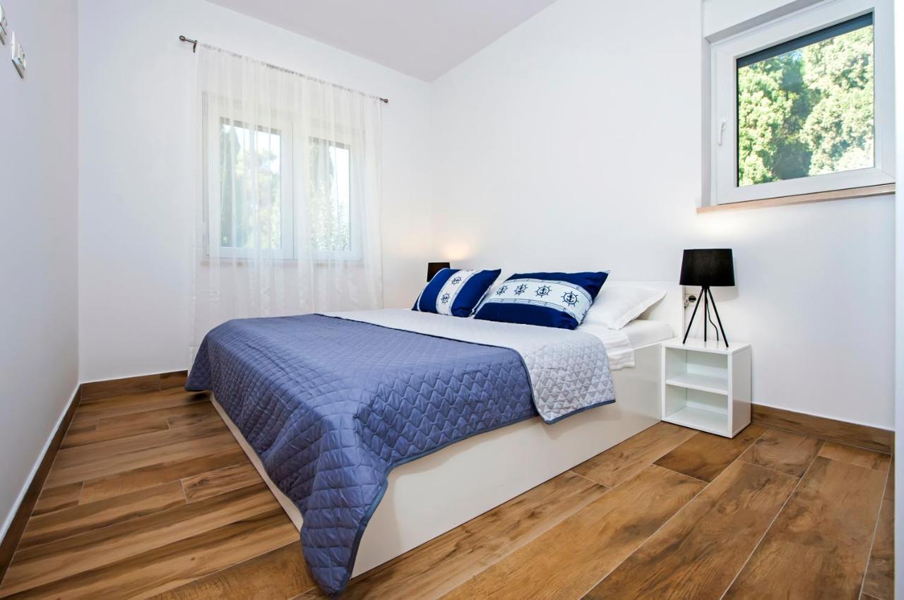 Apartmani Brajkovic Rovinj Bagian luar foto