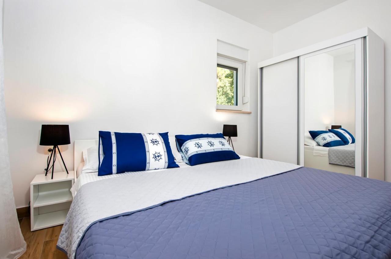 Apartmani Brajkovic Rovinj Bagian luar foto