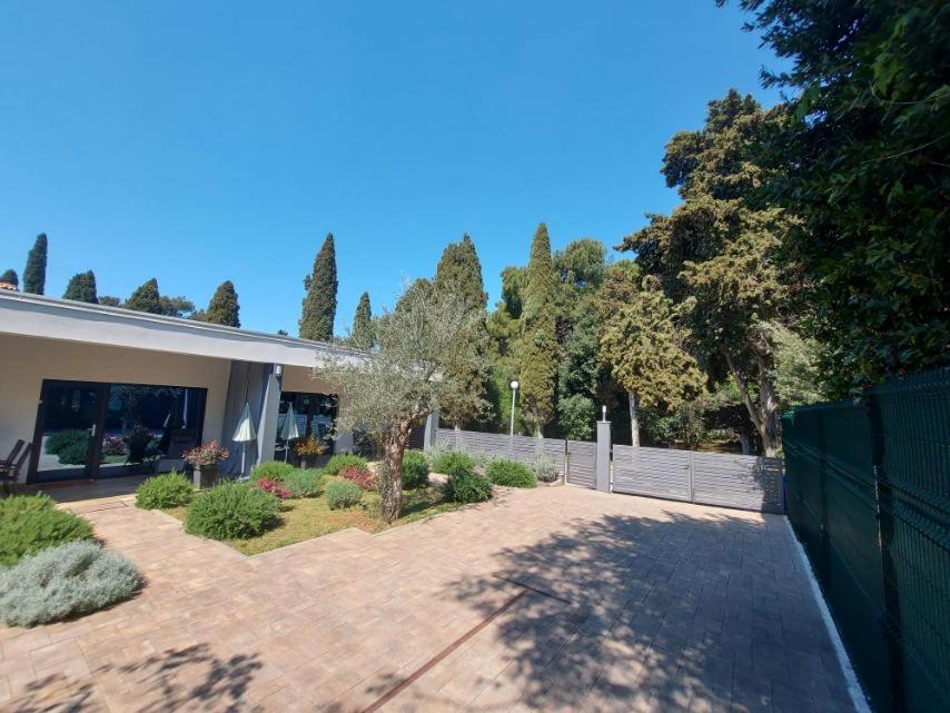 Apartmani Brajkovic Rovinj Bagian luar foto