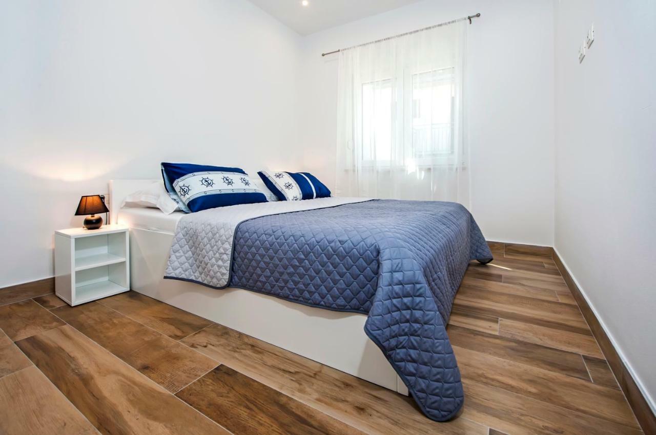 Apartmani Brajkovic Rovinj Bagian luar foto
