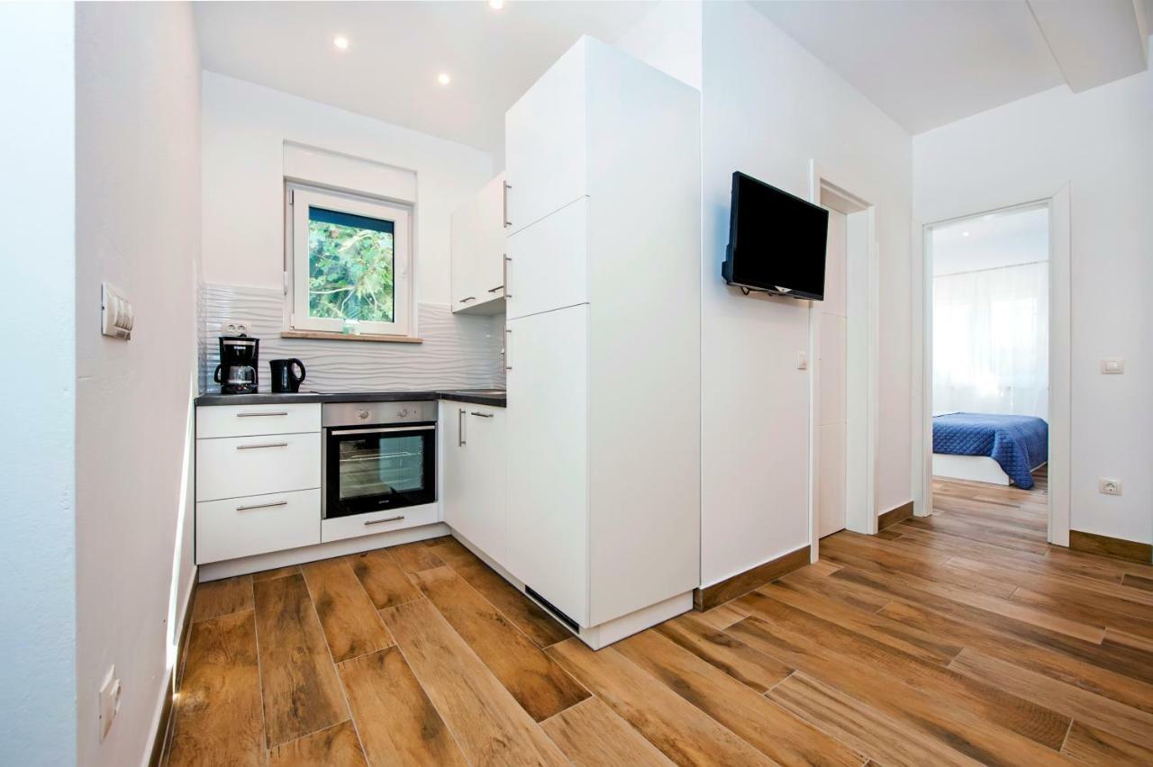 Apartmani Brajkovic Rovinj Bagian luar foto